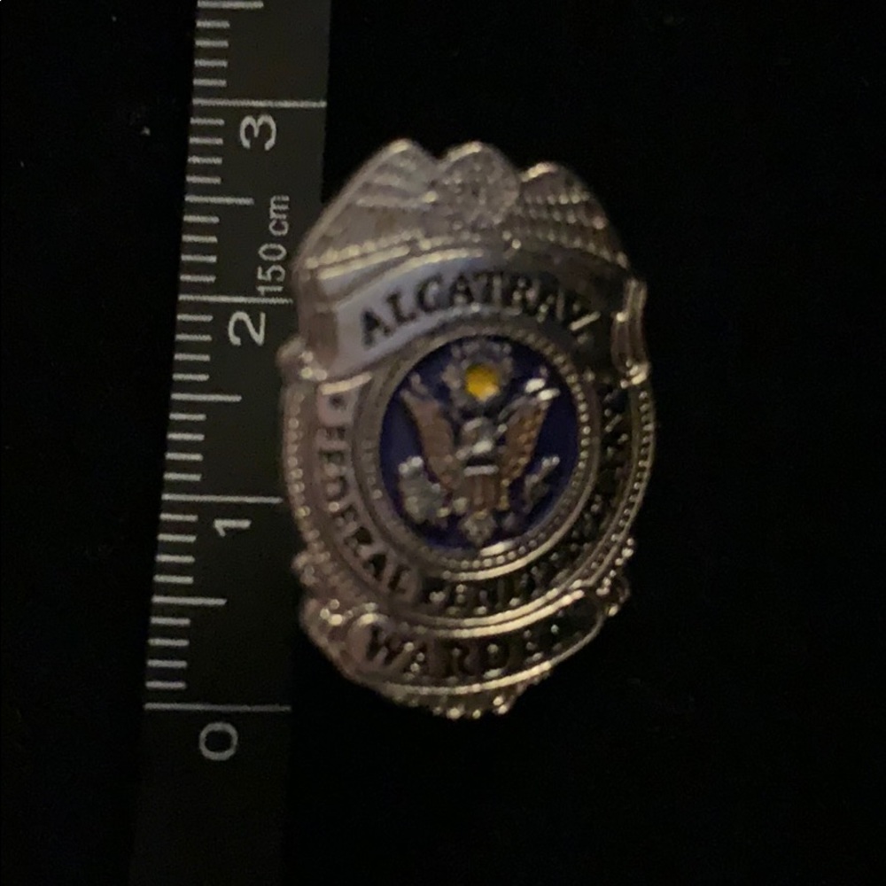 Alcatraz pin - Picture 3 of 3